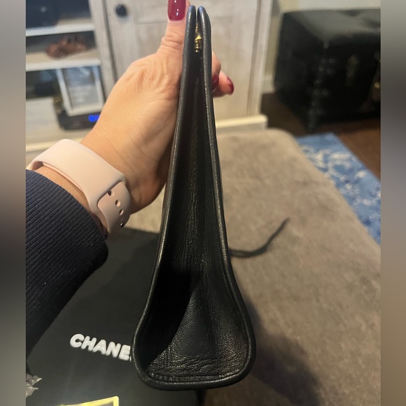 Sold!!🔥 Chanel Clutch W/ Chain - Picture 7 of 15
